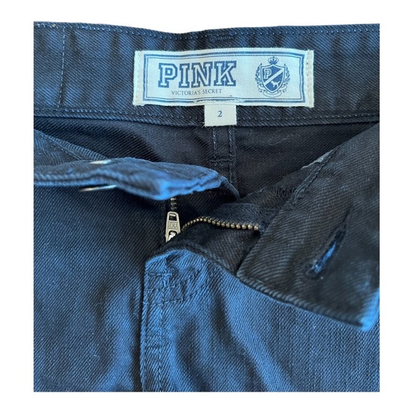 PINK Victoria’s Secret- Denim frayed cutoff shorts. Size 2, Preowned in … - Picture 3 of 5